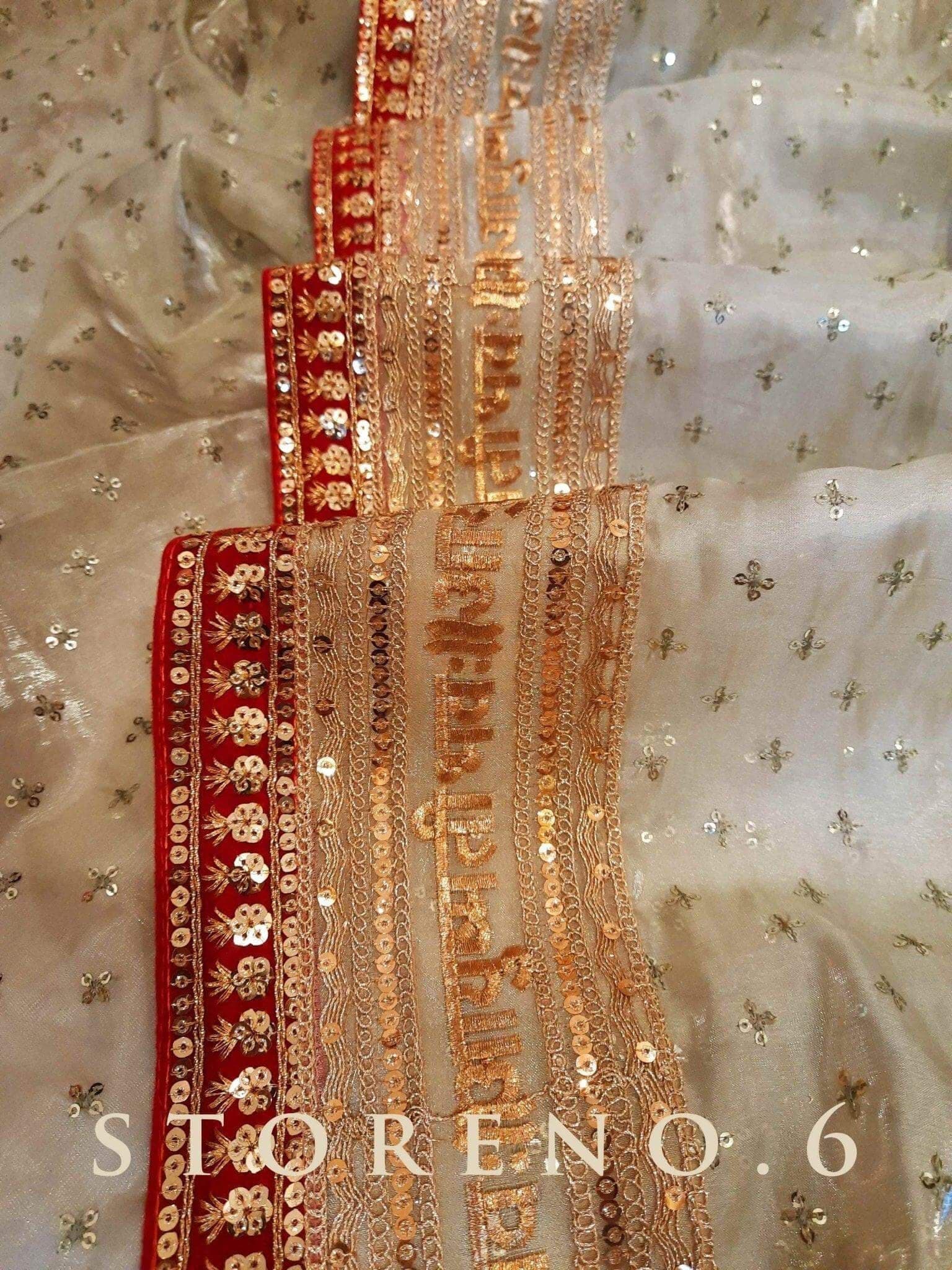 ROYAL SUBTLE QUEEN SAREE WITH LUSH OF BERRY BLOUSE — view 7